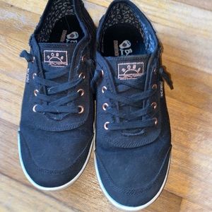 Women’s size 7 Bob’s from Sketchers sneakers